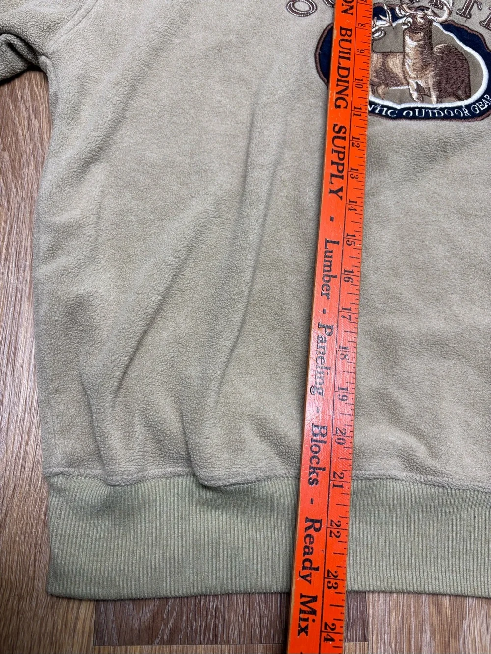 Vintage Wooland Trail sweatshirt